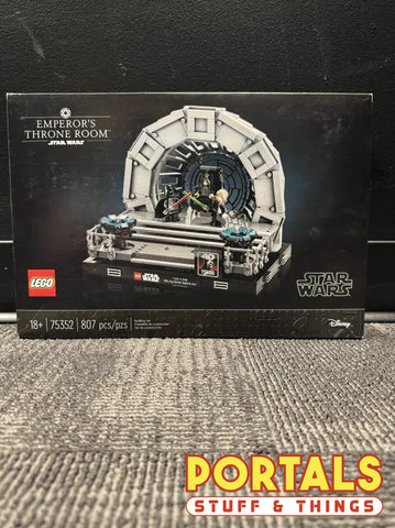 LEGO | Star Wars | Emperor's Throne Room Diorama