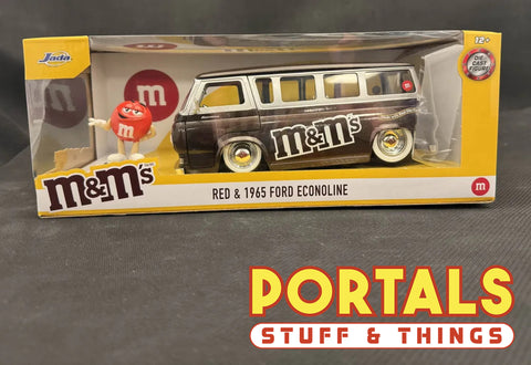 Jada Hollywood Rides: Red and 1965 Ford Econoline