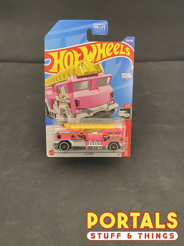 Hot Wheels 5 Alarm HW Rescue