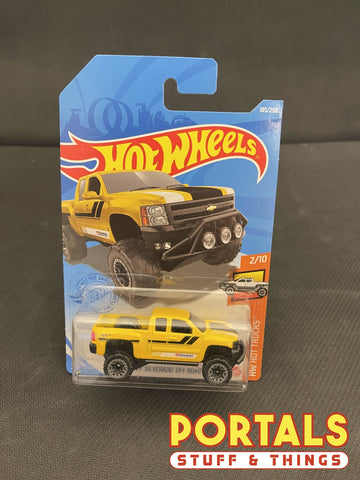 Hot Wheels Chevy Silverado Off Road