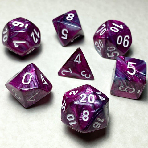 Chessex: Lustrous 7-Die Set - Amethyst/White